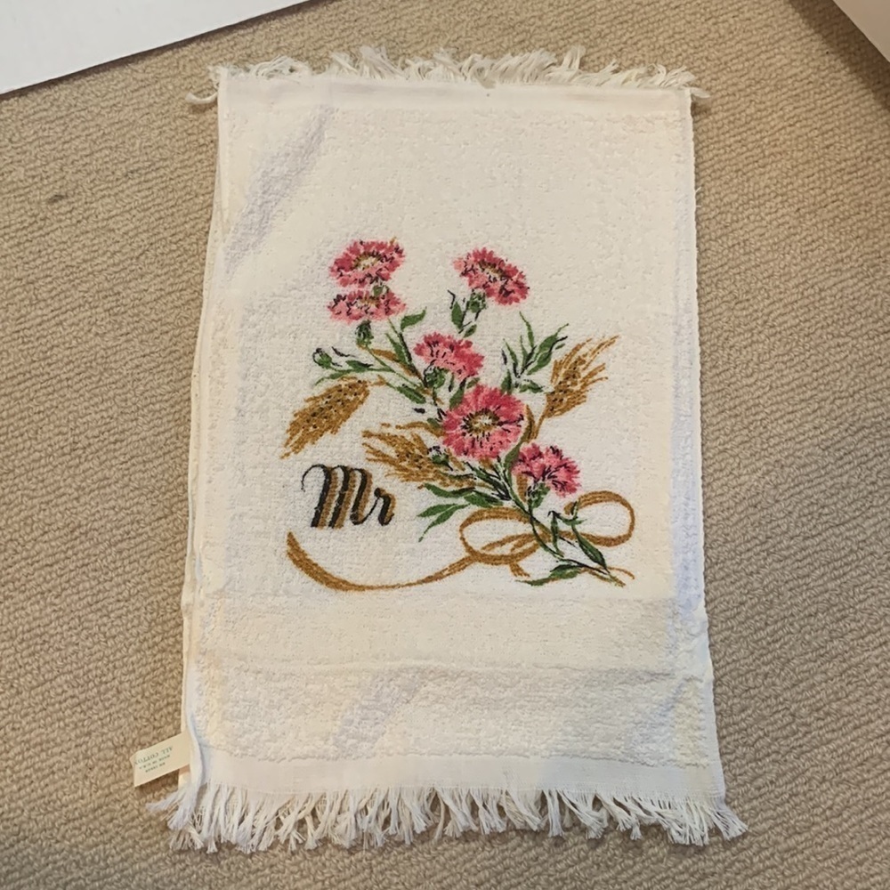 Mr and Mrs Canon Hand Towel Floral Print Fringe Set Vintage MCM Made in USA NOS - Picture 4 of 5